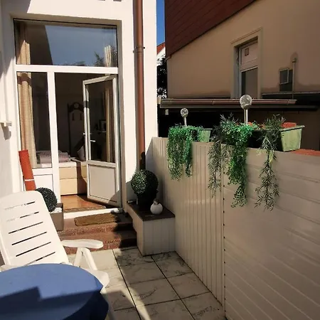 Haus Schwalbennest Sanddorn *