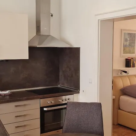 Haus Schwalbennest Sanddorn Апартаменты *